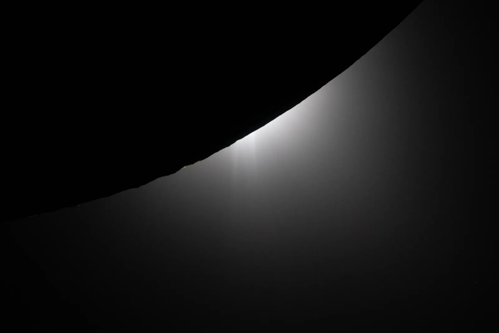 Artemis II photo ART002-E-10782: The solar eclipse from Orion at 00:35 UTC