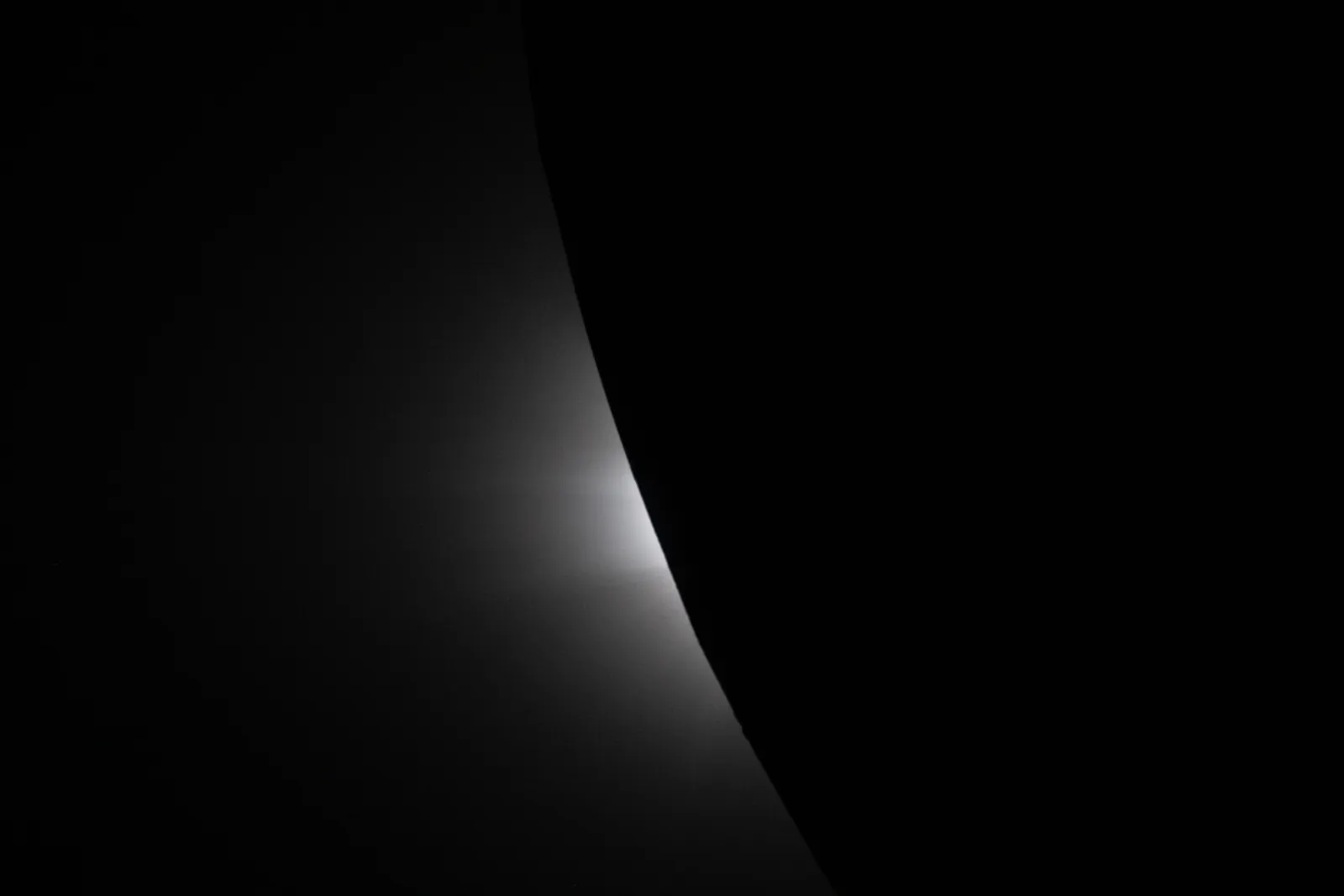 Artemis II photo ART002-E-11813: The solar eclipse from Orion at 01:27 UTC