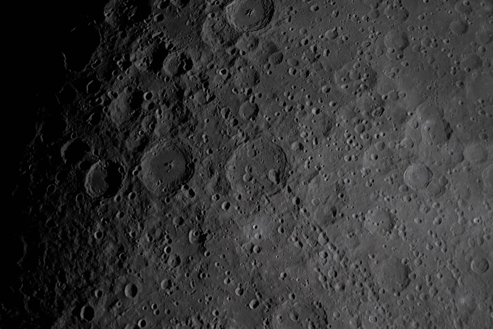 Artemis II photo ART002-E-20133: The Moon on approach, 12,003 km away