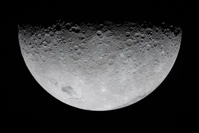 Artemis II photo ART002-E-10208: The lunar far side near Vavilov, from 8,052 km