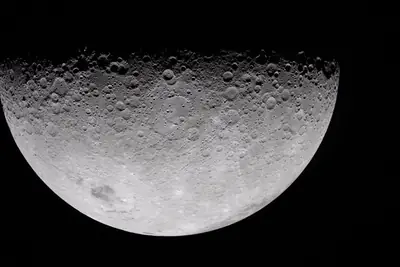 Artemis II photo ART002-E-10223: The lunar far side near Vavilov, from 8,040 km