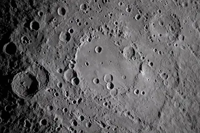 Artemis II photo ART002-E-10247: Vavilov crater on the rim of the Hertzsprung basin, lunar far side