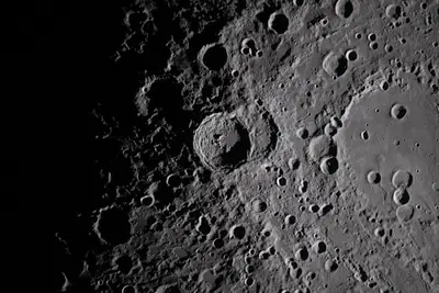 Artemis II photo ART002-E-10256: The lunar far side near Vavilov, from 8,002 km