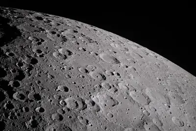 Artemis II photo ART002-E-10419: The lunar far side near Vavilov, from 7,856 km