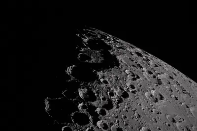 Artemis II photo ART002-E-10472: The lunar far side near Vavilov, from 7,730 km