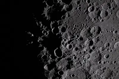 Artemis II photo ART002-E-10484: The lunar far side near Vavilov, from 7,678 km