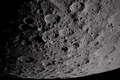 Artemis II photo ART002-E-10496: The lunar far side near Vavilov, from 7,632 km