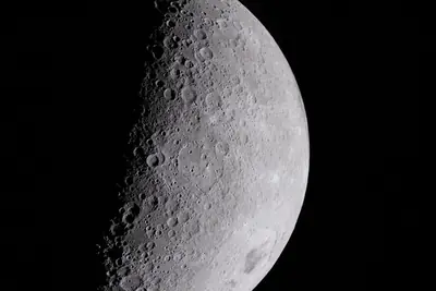 Artemis II photo ART002-E-10537: The far side of the Moon from 7,534 km