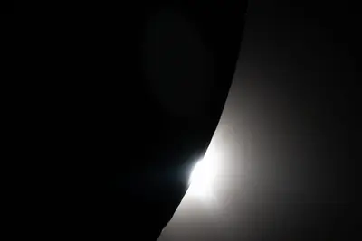 Artemis II photo ART002-E-10578: The solar eclipse from Orion at 00:34 UTC