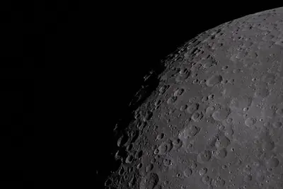 Artemis II photo ART002-E-12237: The Moon on approach, 14,894 km away