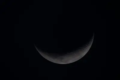Artemis II photo ART002-E-19568: Looking back at the Moon, 72,266 km behind