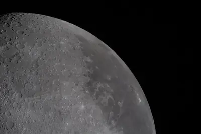Artemis II photo ART002-E-19704: The Moon on approach, 12,636 km away