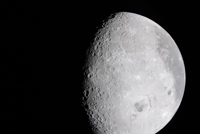 Artemis II photo ART002-E-20204: The Moon on approach, 11,829 km away