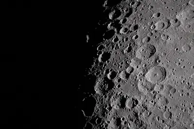 Artemis II photo ART002-E-20336: The Moon on approach, 11,129 km away