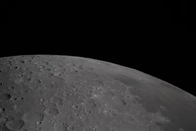 Artemis II photo ART002-E-20346: The Moon on approach, 11,114 km away