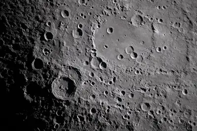 Artemis II photo ART002-E-20668: The lunar far side near Vavilov, from 8,767 km