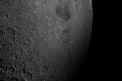 Artemis II photo ART002-E-20723: The lunar far side near Vavilov, from 8,669 km