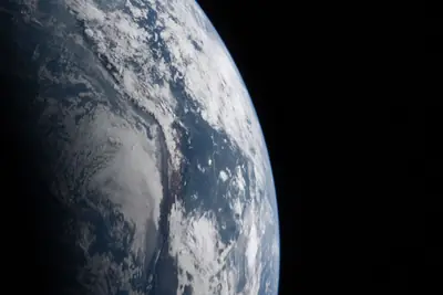 Artemis II photo ART002-E-23100: Earth from high orbit, 70,137 km up