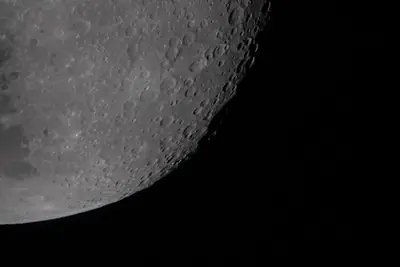 Artemis II photo ART002-E-24265: The Moon on approach, 21,676 km away