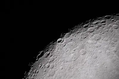Artemis II photo ART002-E-24456: The Moon on approach, 21,965 km away