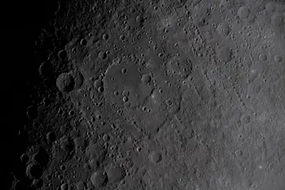 Artemis II photo ART002-E-24655: Approaching the Moon near Hertzsprung, 10,562 km up