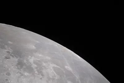 Artemis II photo ART002-E-24708: Approaching the Moon near Hertzsprung, 10,130 km up