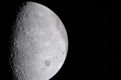 Artemis II photo ART002-E-24732: The lunar far side near Hertzsprung, from 9,621 km