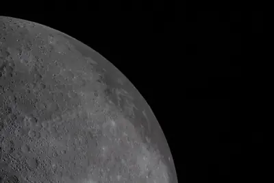 Artemis II photo ART002-E-24784: The lunar far side near Hertzsprung, from 9,310 km