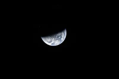 Artemis II photo ART002-E-25333: Earth from high orbit, 52,332 km up