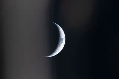 Artemis II photo ART002-E-4465: Earth from 233,129 km, on the way to the Moon