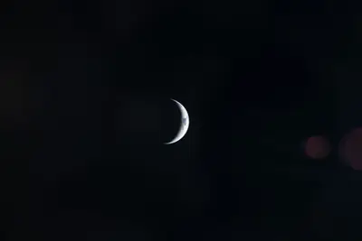 Artemis II photo ART002-E-4470: Earth from 233,291 km, on the way to the Moon