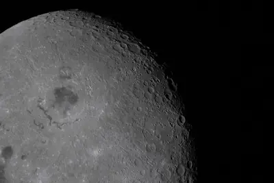 Artemis II photo ART002-E-9594: The Moon on approach, 18,466 km away
